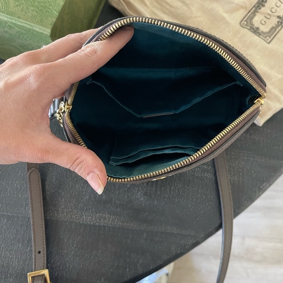 Authentic Gucci shoulder bag/matching wallet - Picture 5 of 12